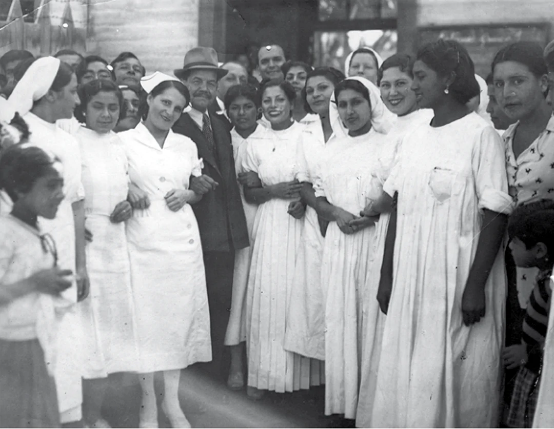 PA CERDA EN HOSPITAL IQQ 1938