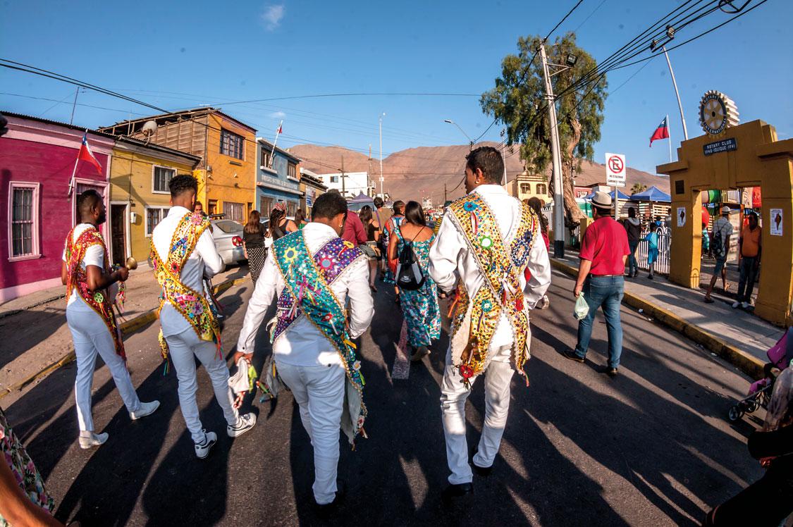 Afrodecendientes de tarapacá bailando 