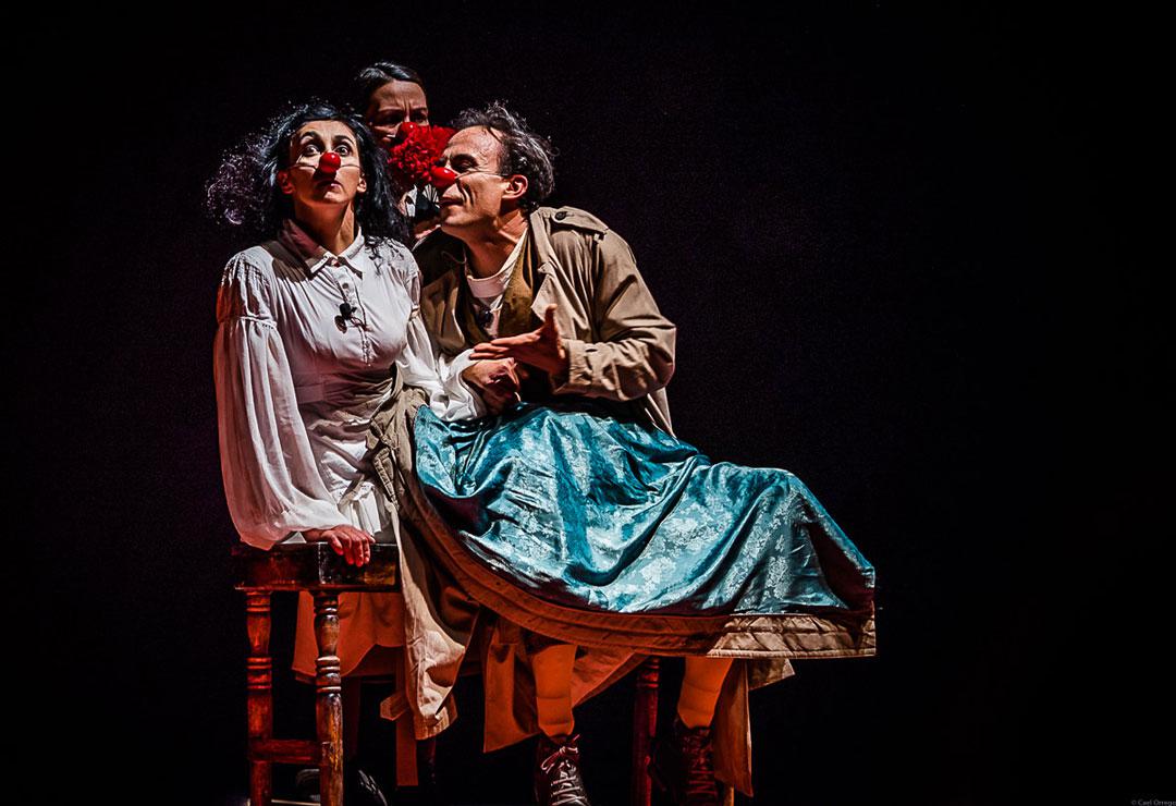 AMOR-LOCURA-Y-MUERTE-DE-LA-PATOGALLINA-