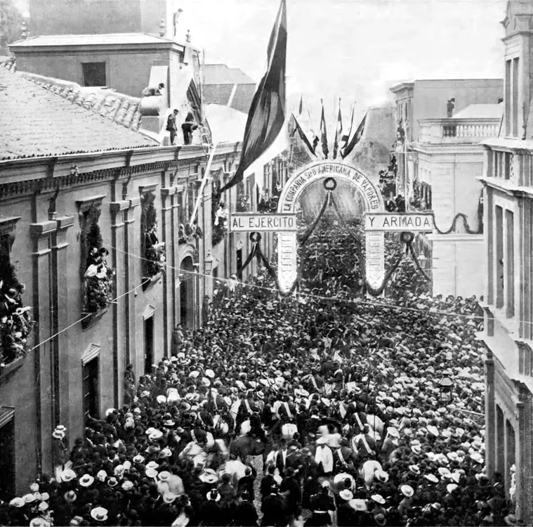 Álbum de iconografía GUERRA DEL PACIFICO bisama ARCOS 2