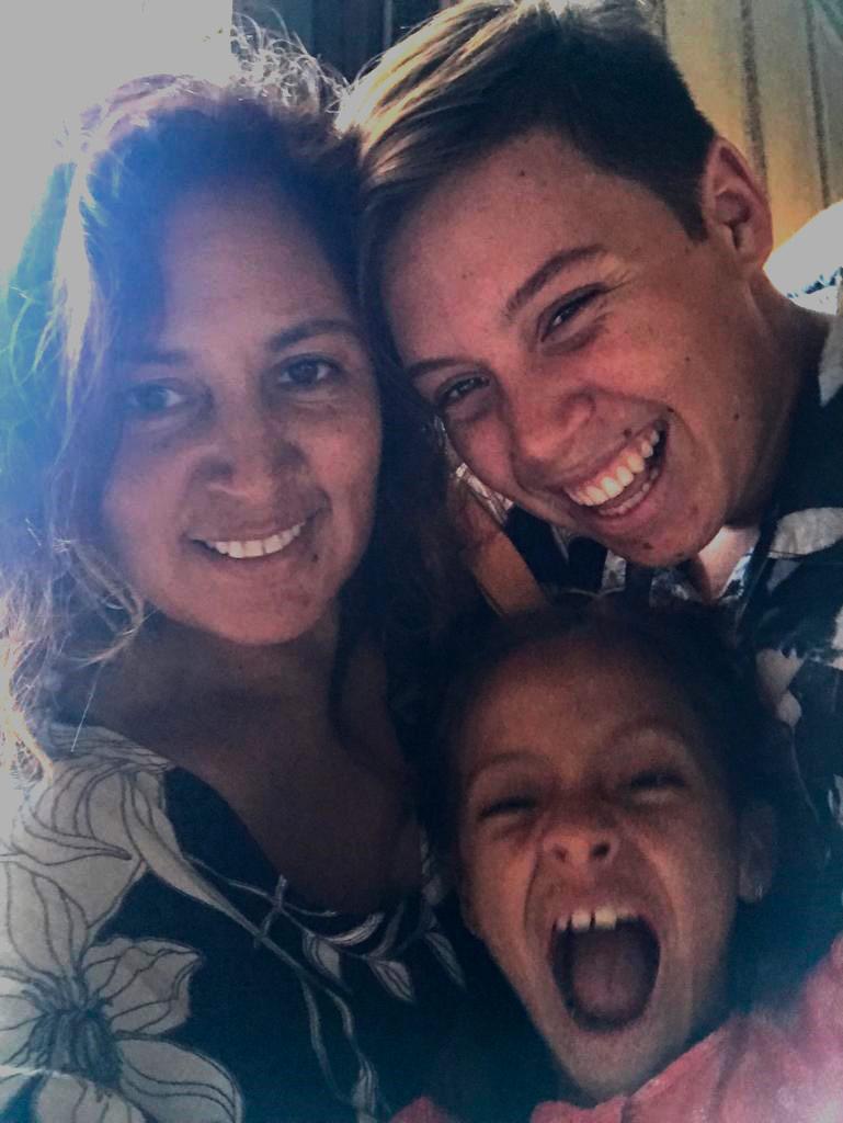 Elizabeth-Parra-Iquiqueña-en-hawaii-5