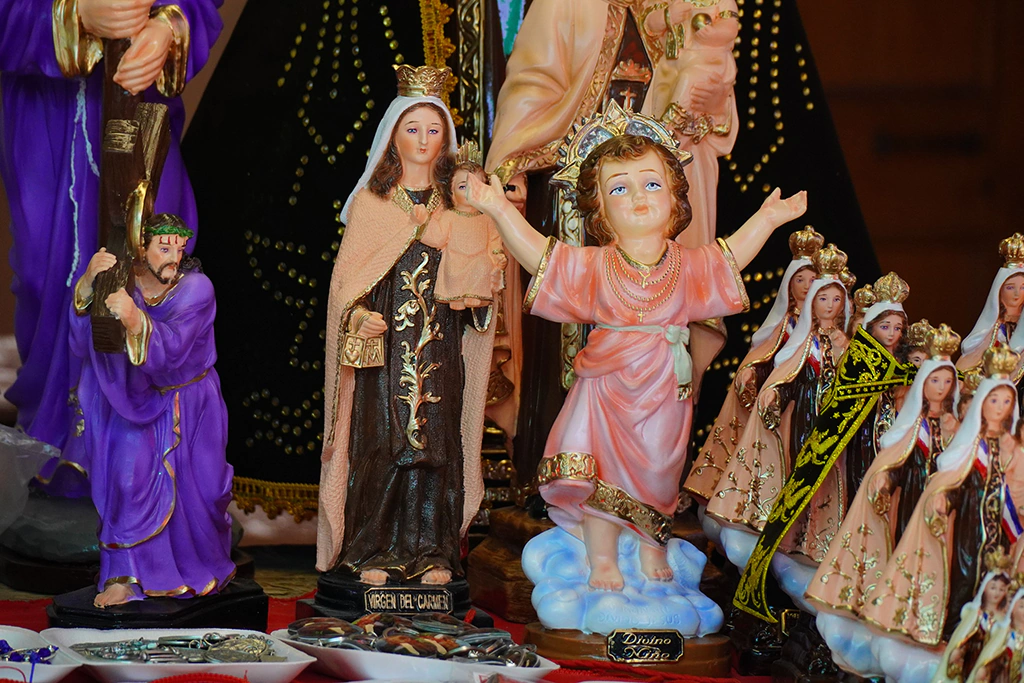 Fiesta la tirana 2023 recuerdos religiosos