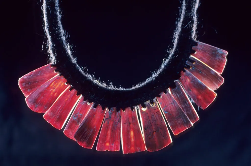 Llull Artifacts #2 Spondylus Shell Necklace S-22