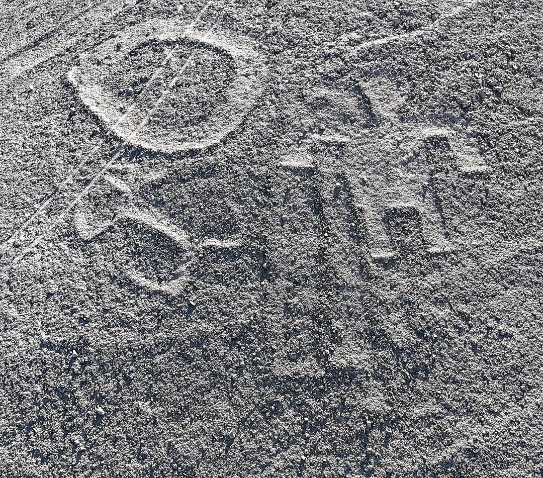 hombre en el cerro 2-1080